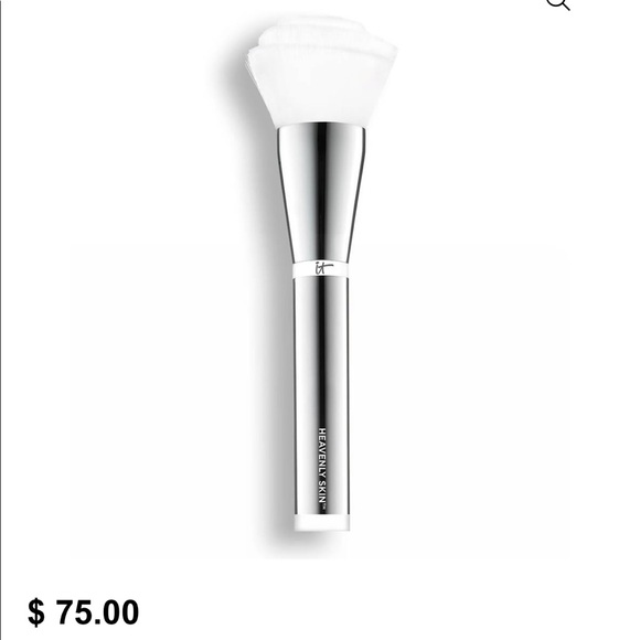 It Cosmetics Foundation Brush - Heavenly Skin 703 - Picture 2 of 10